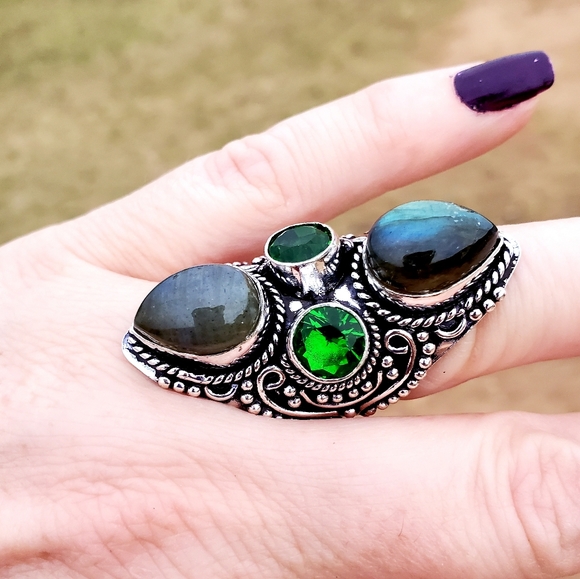 New Oversized Labradorite & Peridot 925 Silver Statement Ring. - Picture 12 of 16